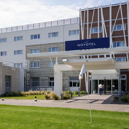 Novotel Saint-Quentin En Yvelines Magny-les-Hameaux Exterior foto