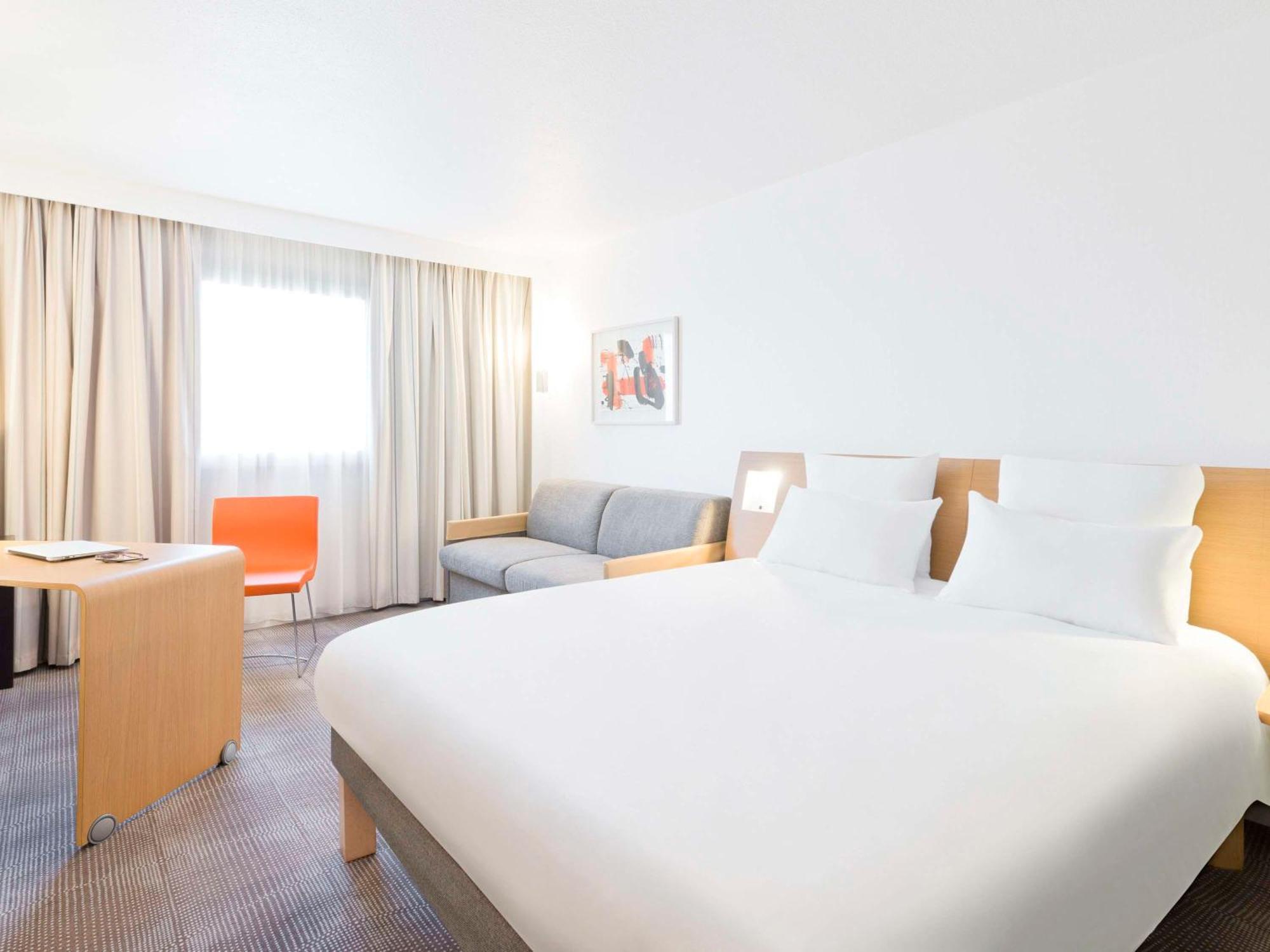 Novotel Saint-Quentin En Yvelines Magny-les-Hameaux Exterior foto