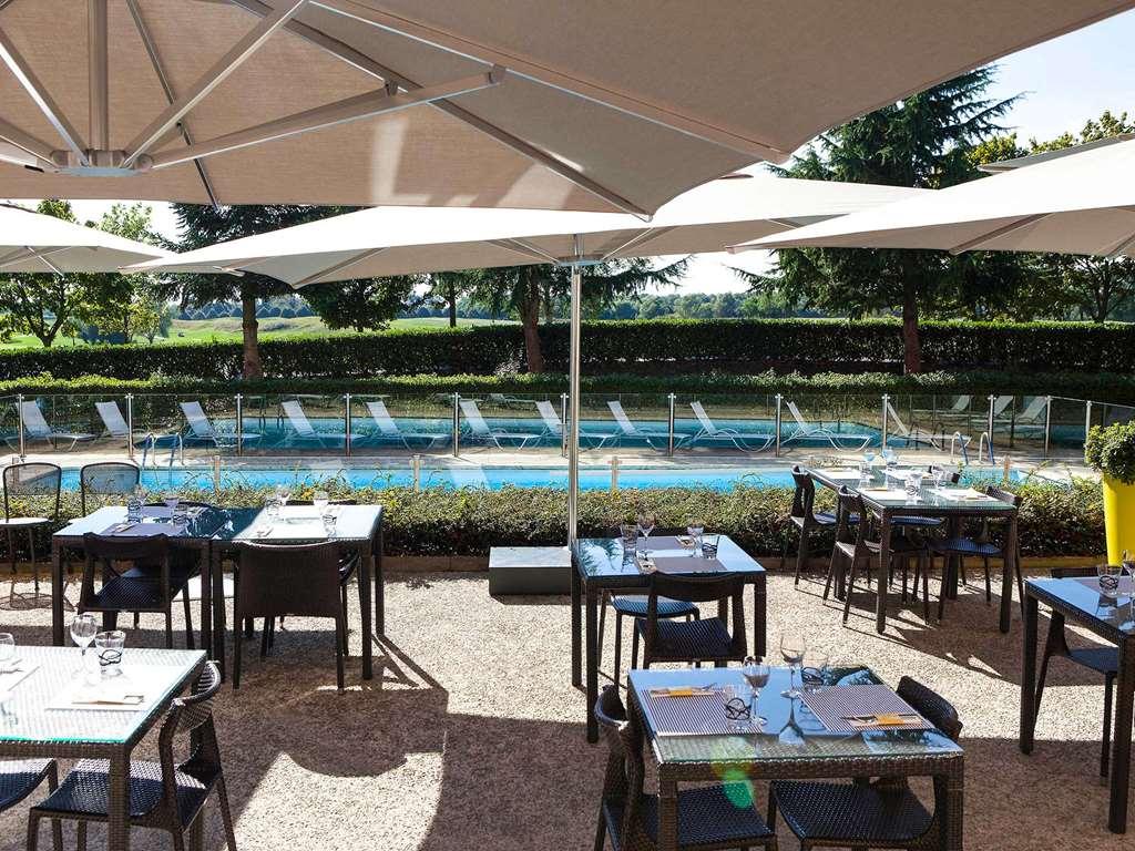 Novotel Saint-Quentin En Yvelines Magny-les-Hameaux Restaurant foto